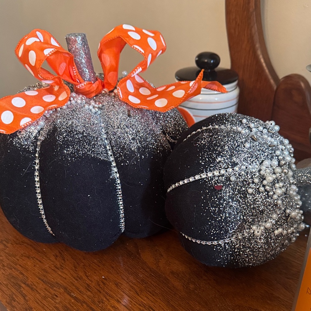 Black Glitter Pumpkins with Orange Polka Dot Ribbon